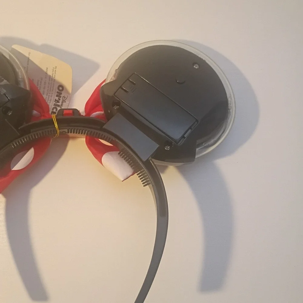 Disney's Minnie Mouse Disney on Ice Light Up Ears Working With Tag - Picture 5 of 9